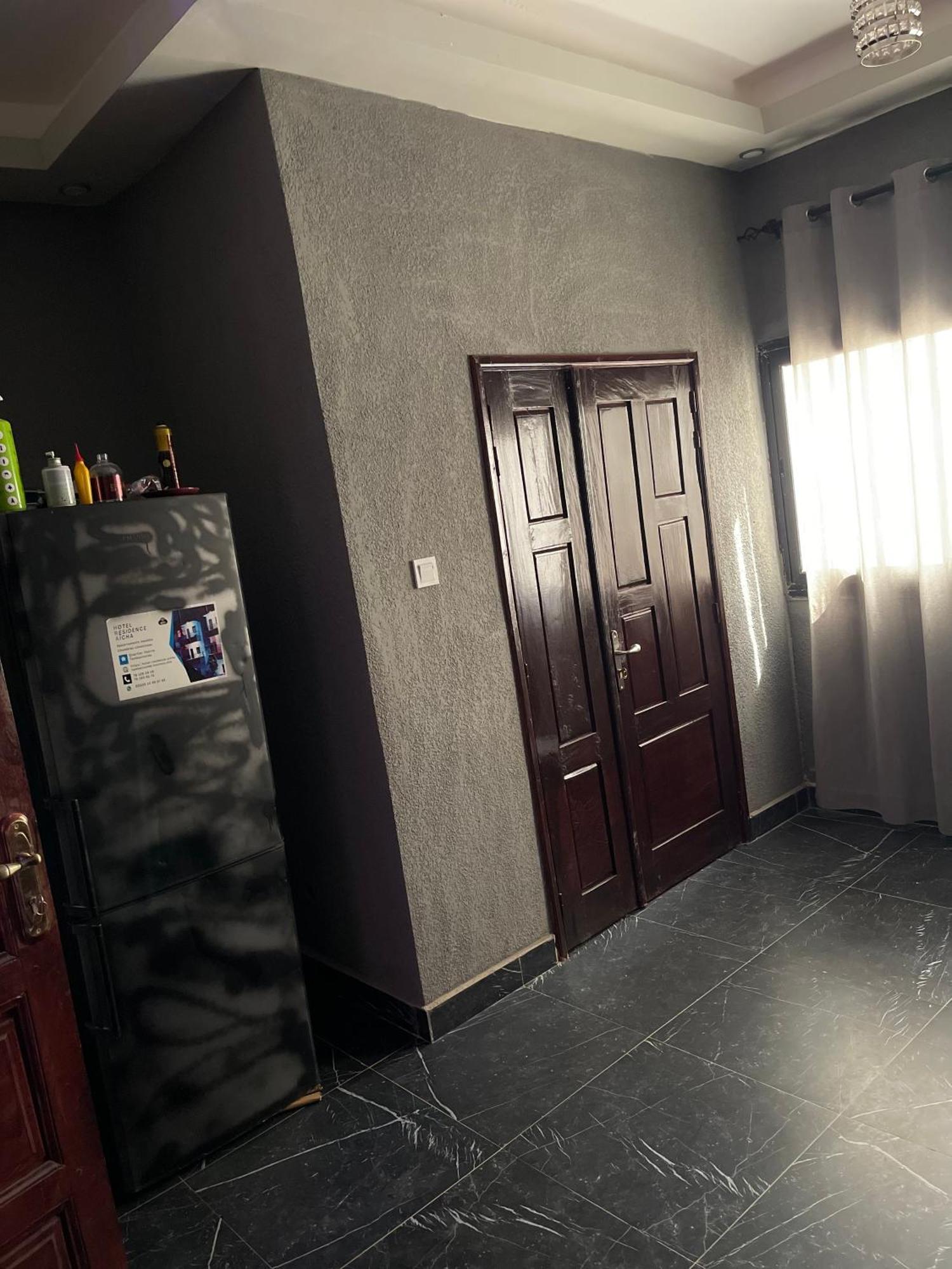 Hotel Residence Aicha Tambacounda Bagian luar foto